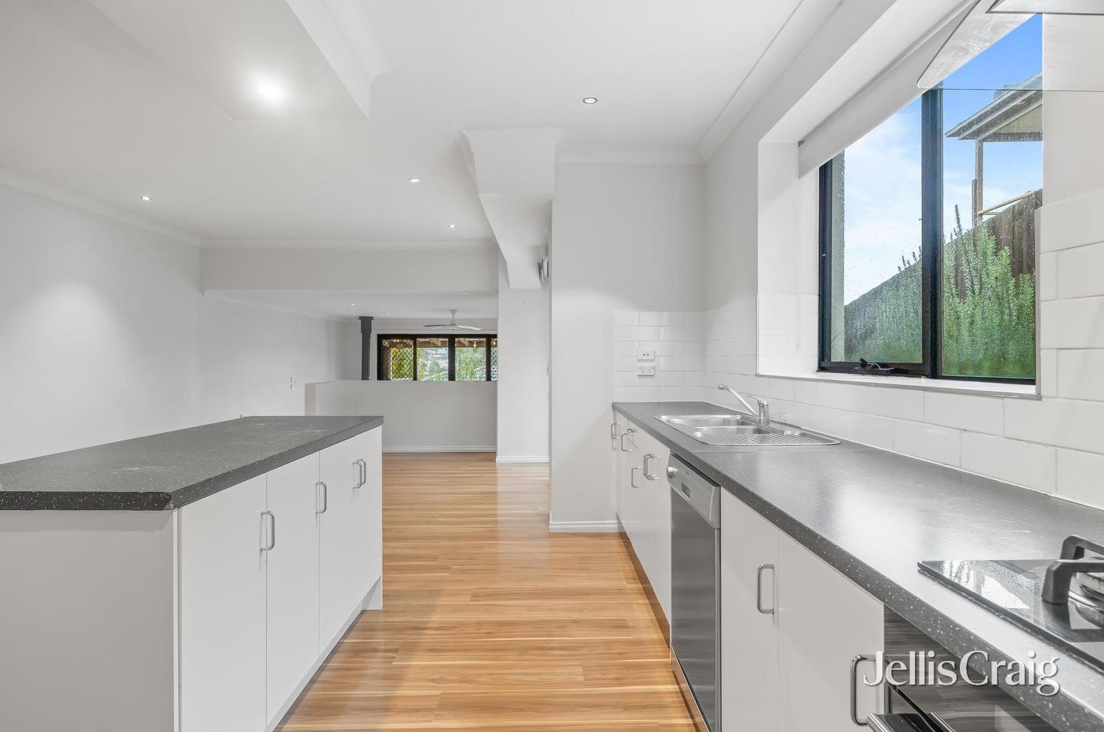 412 Eureka Street, Eureka image 2