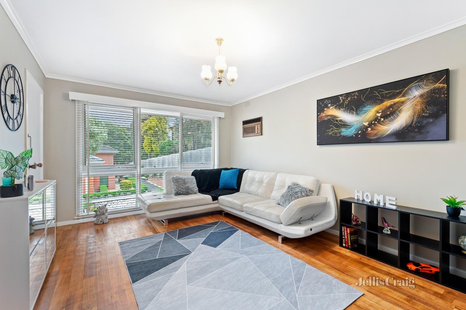 4/12 Firth Street, Doncaster image 2