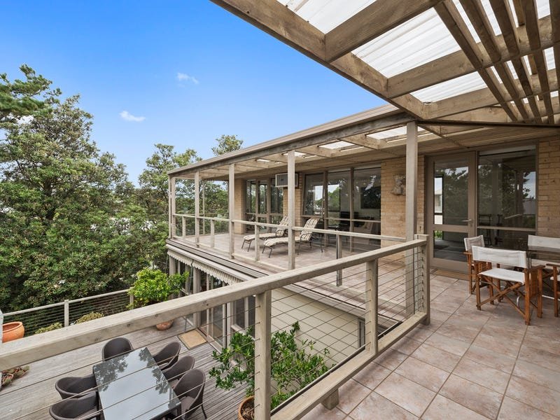 4/12 Hitchcock Avenue, Barwon Heads image 6