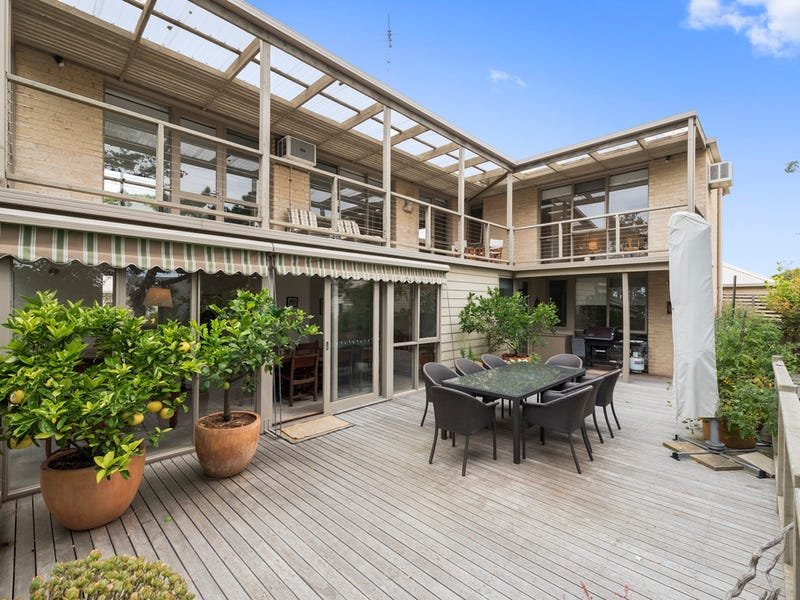 4/12 Hitchcock Avenue, Barwon Heads image 9