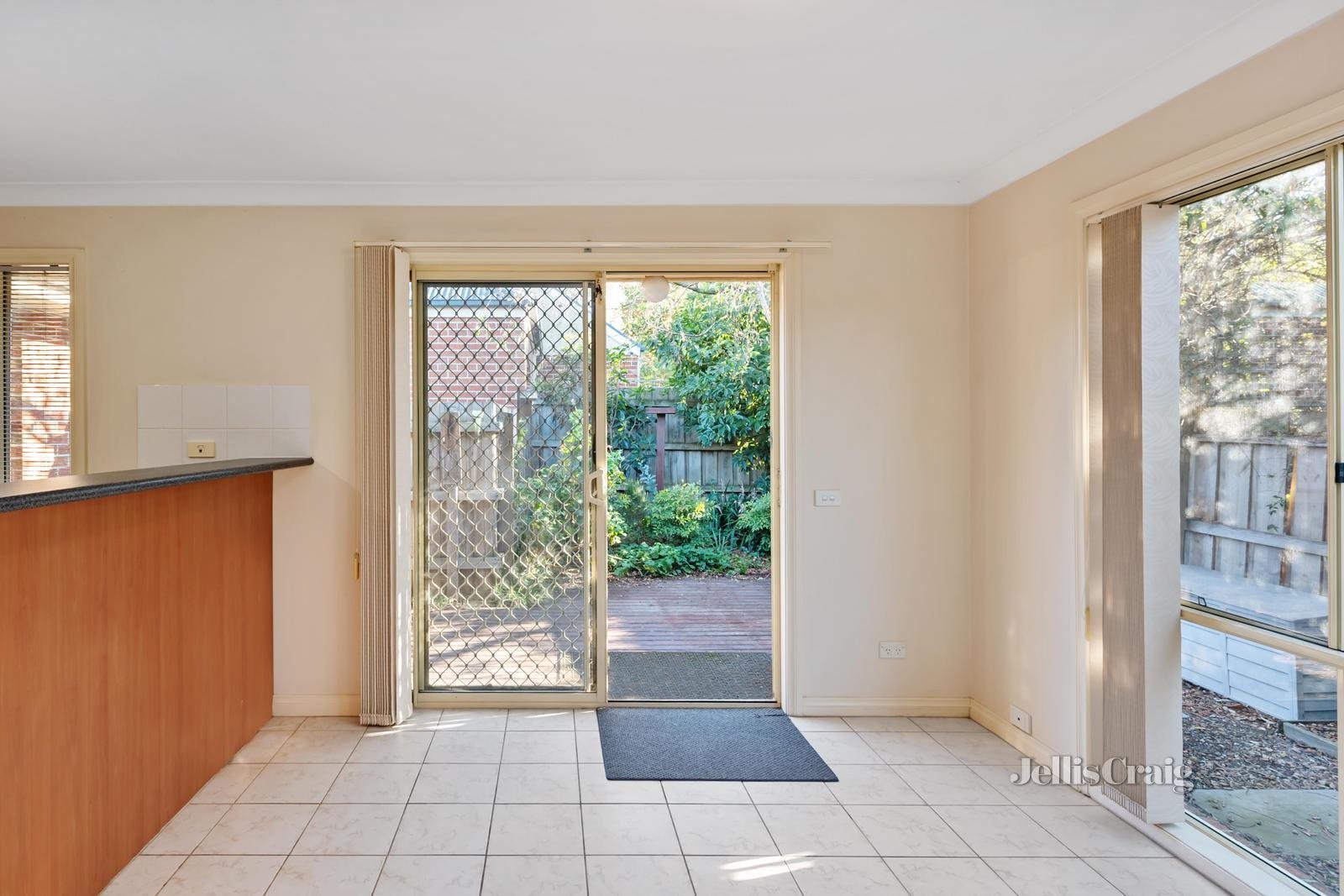4/12 Joffre Street, Croydon image 6