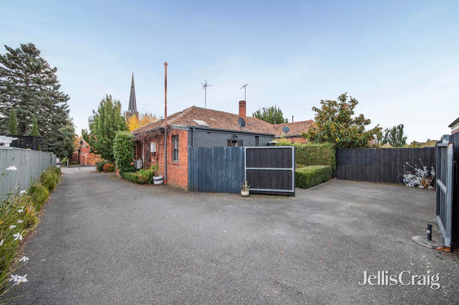 412 Lydiard Street North, Soldiers&nbsp;Hill image 10