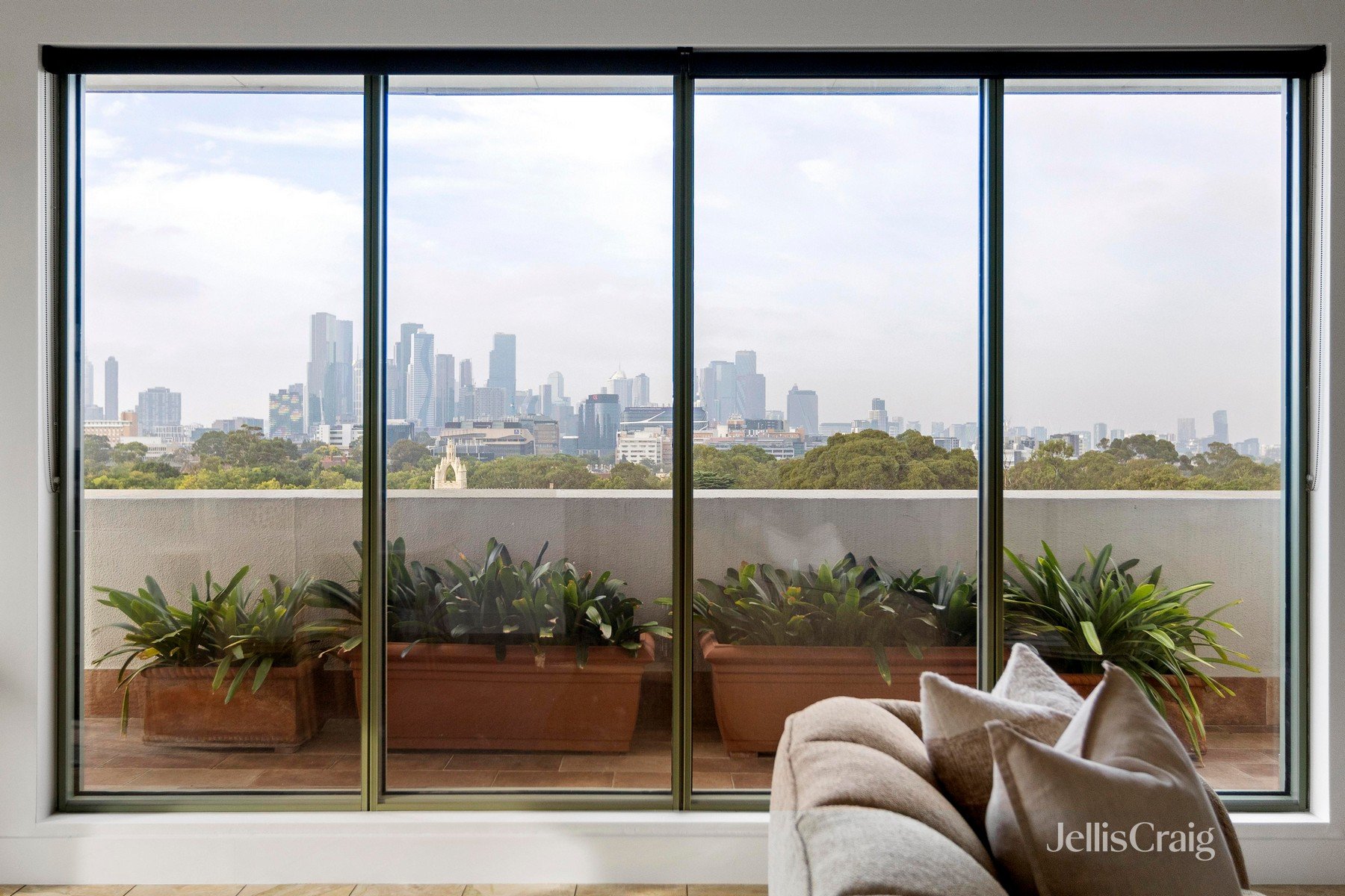 41/2 MacArthur Road, Parkville image 3