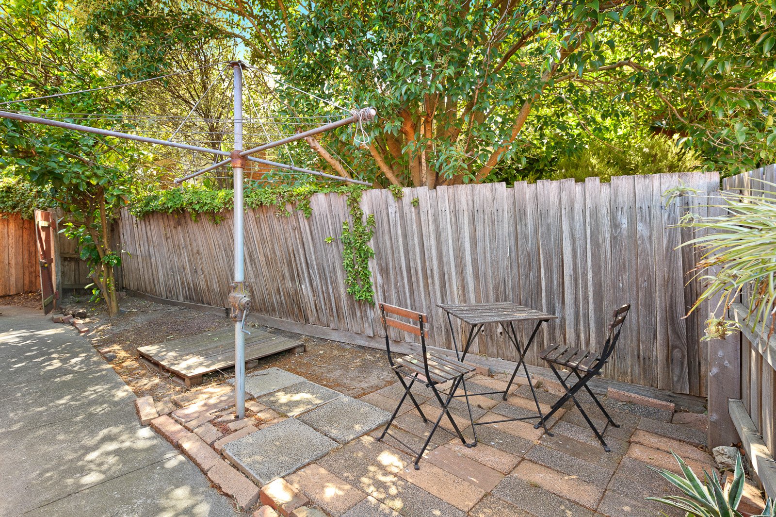 4/12 Somers Street, Burwood image 7