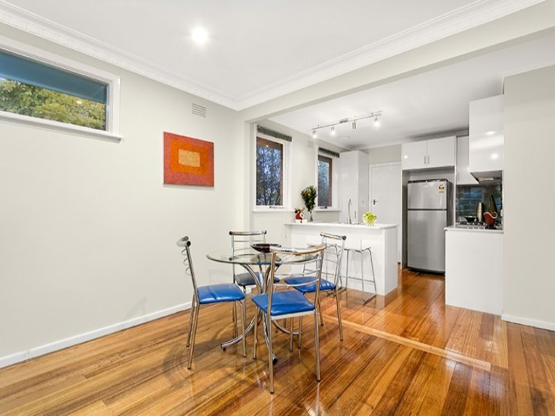 4/12 Wilson Street, Mont Albert image 3