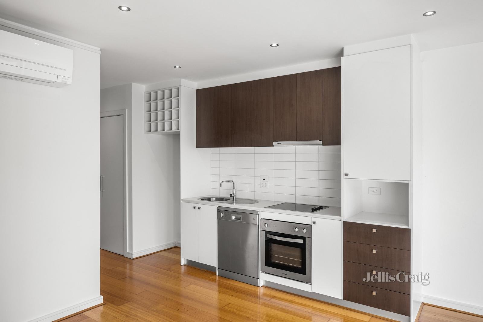 4/120 Patterson Road, Bentleigh image 4