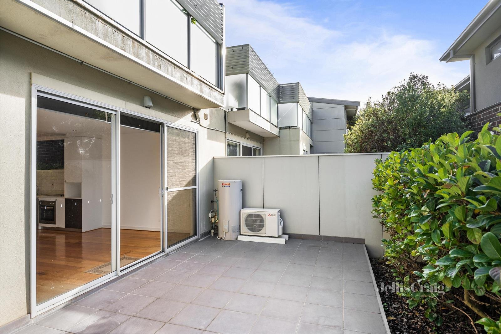 4/120 Patterson Road, Bentleigh image 8