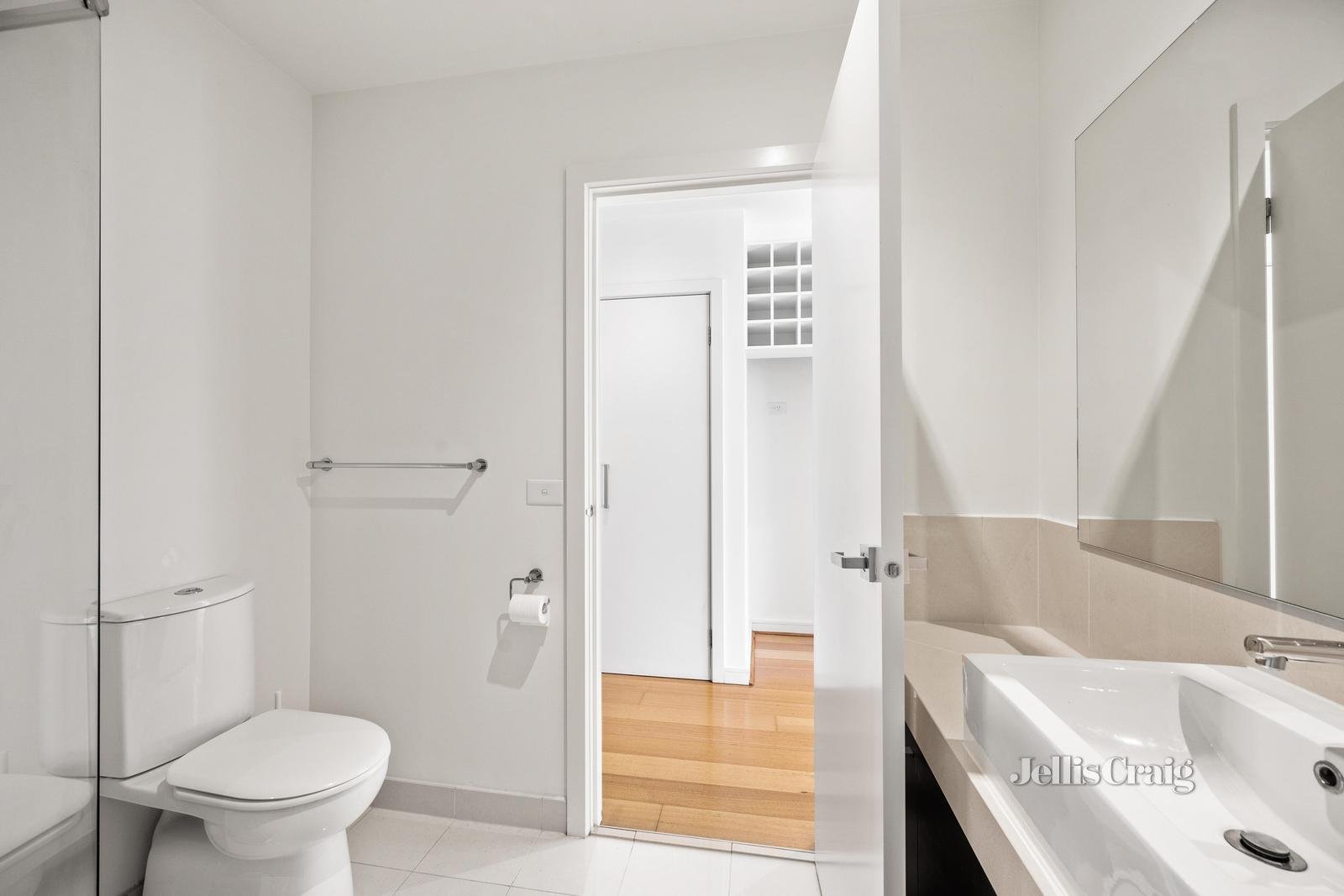 4/120 Patterson Road, Bentleigh image 9
