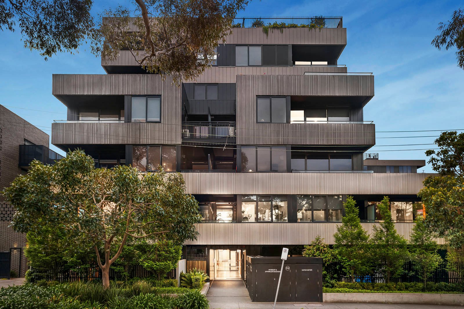 Property Gallery Thumbnail 2