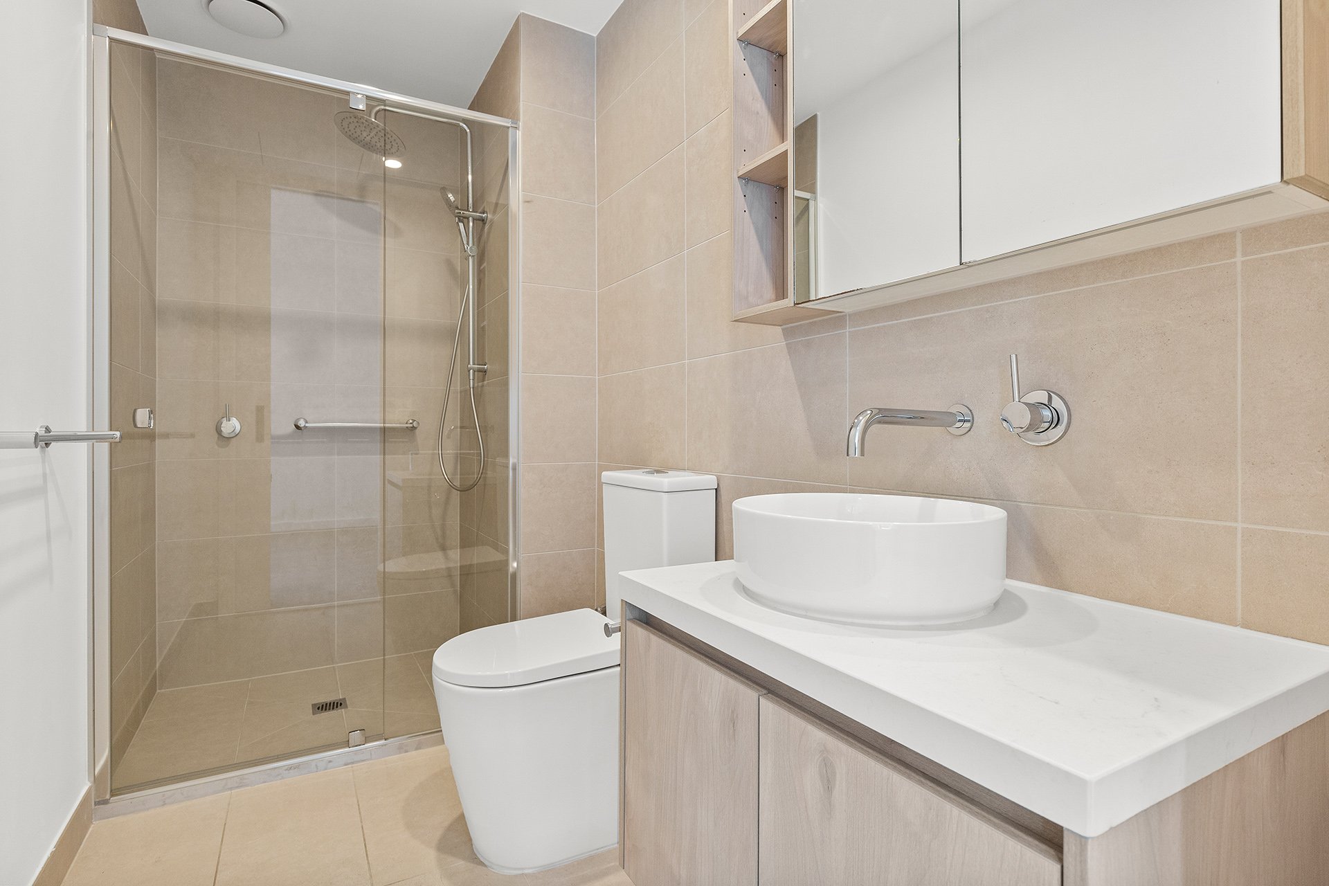 412/162 Whitehorse Road, Blackburn image 14