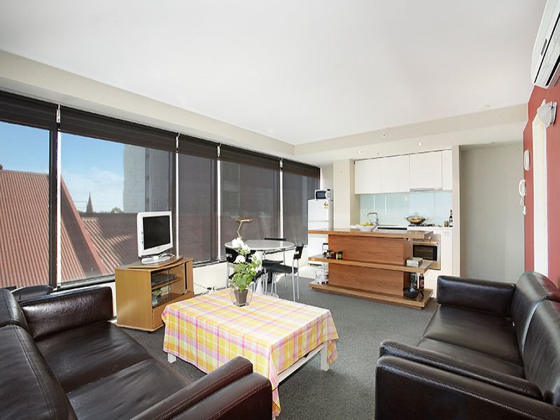 412/377 Burwood Road, Hawthorn image 2