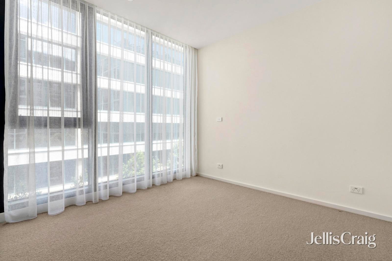 412/4 Young Street, Moonee Ponds image 6