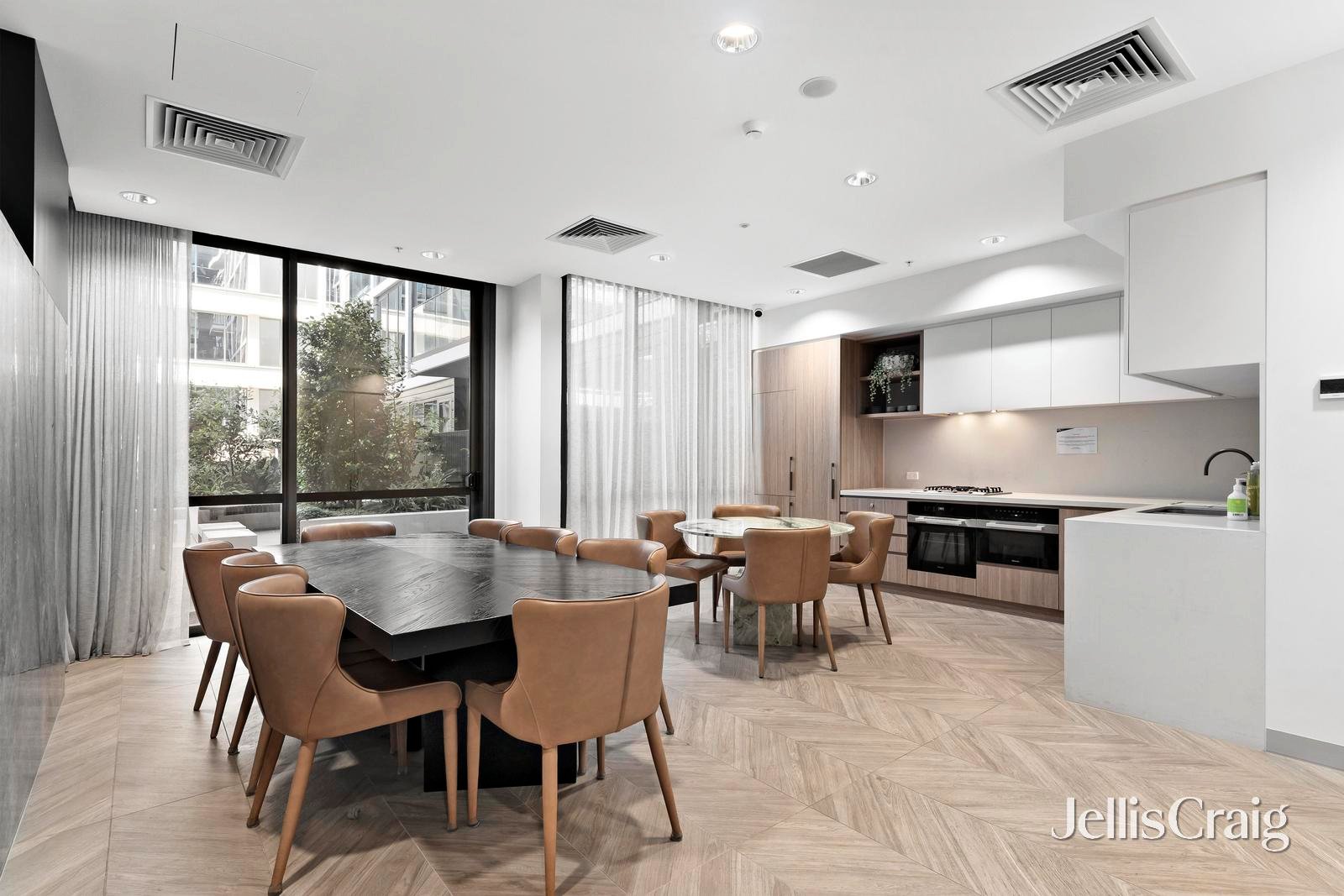 412/4 Young Street, Moonee Ponds image 10