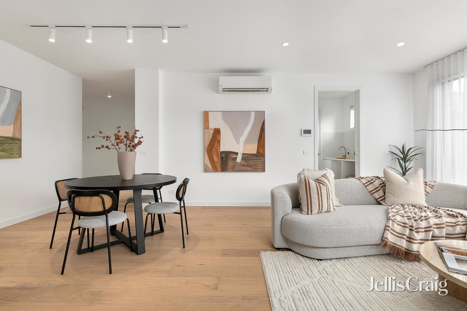 4/125 Landells Road, Pascoe Vale image 5