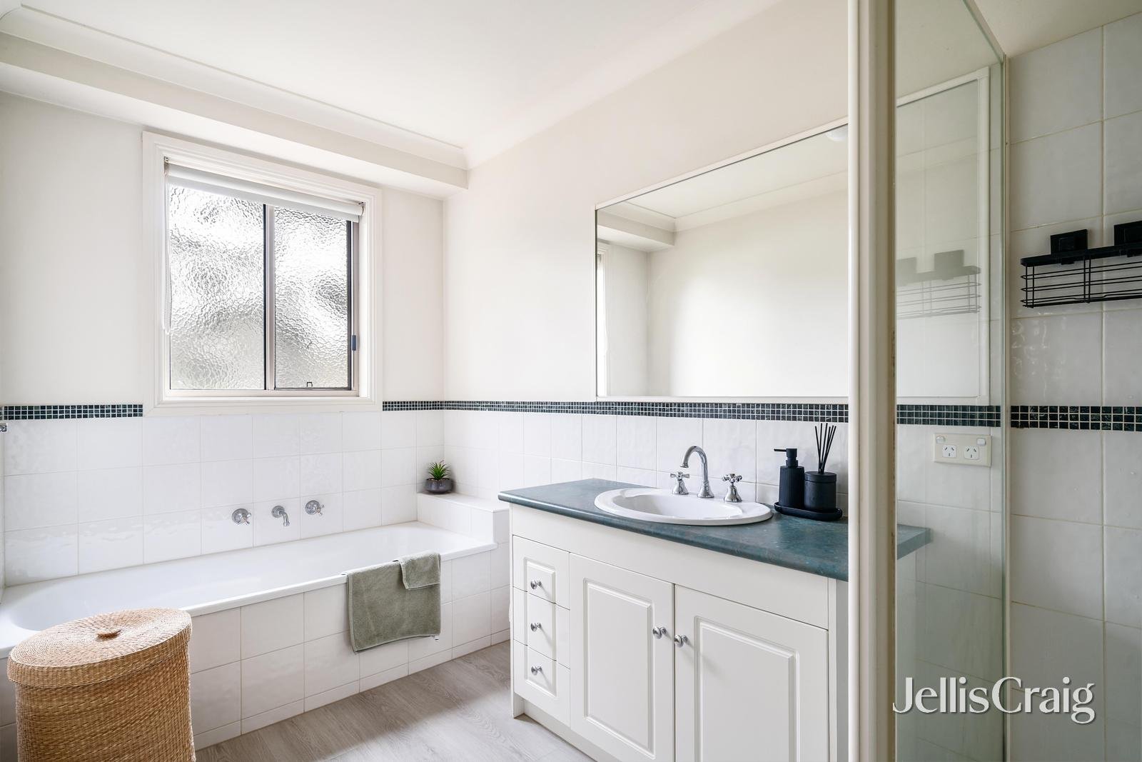 4/1256 Main Road, Eltham image 10
