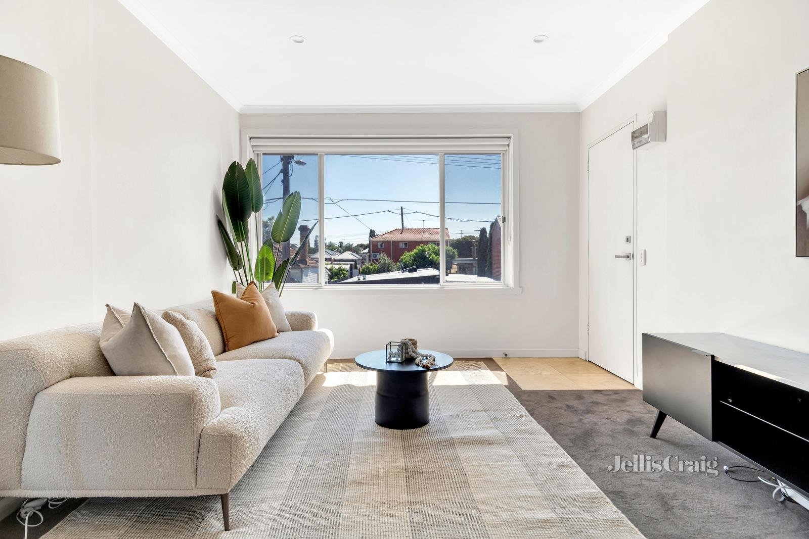 4/126 Albion Street, Brunswick image 6