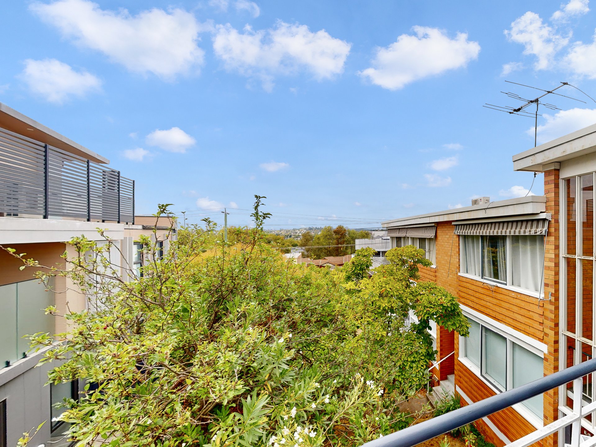 4/1275 Burke Road, Kew image 8