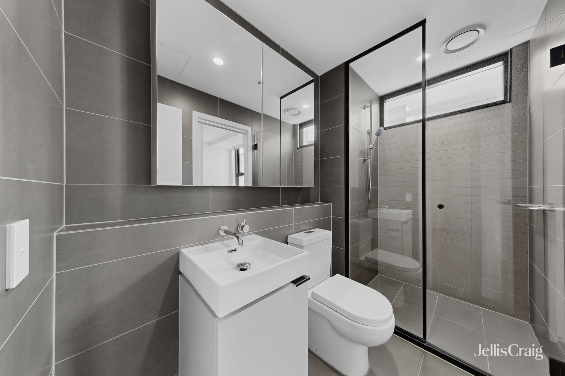 412/8 Montrose Street, Hawthorn&nbsp;East image 3