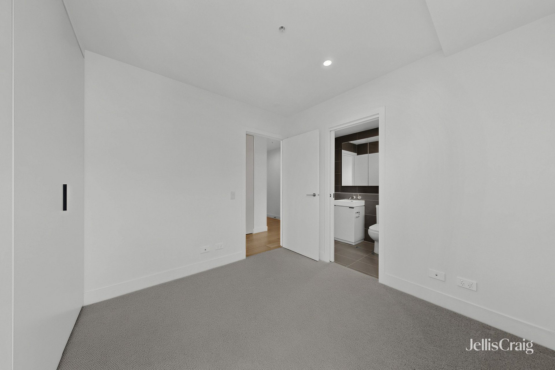 412/8 Montrose Street, Hawthorn&nbsp;East image 4