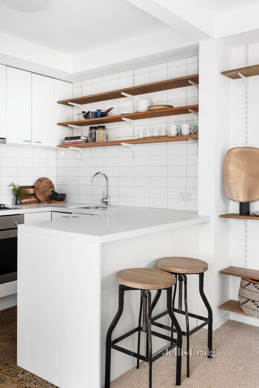 4/13 Alexander Street, Collingwood image 5