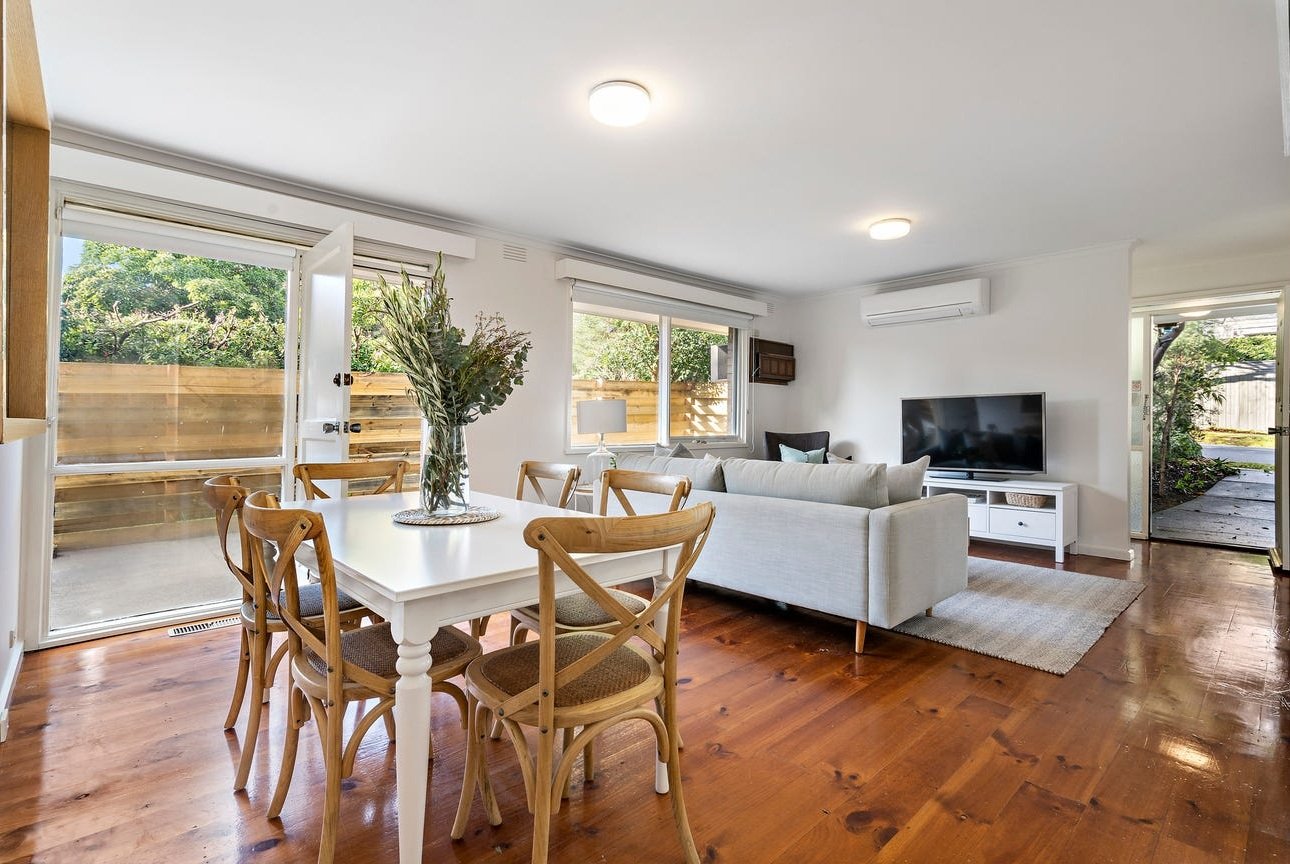 4/13 Milton Street, Canterbury image 1