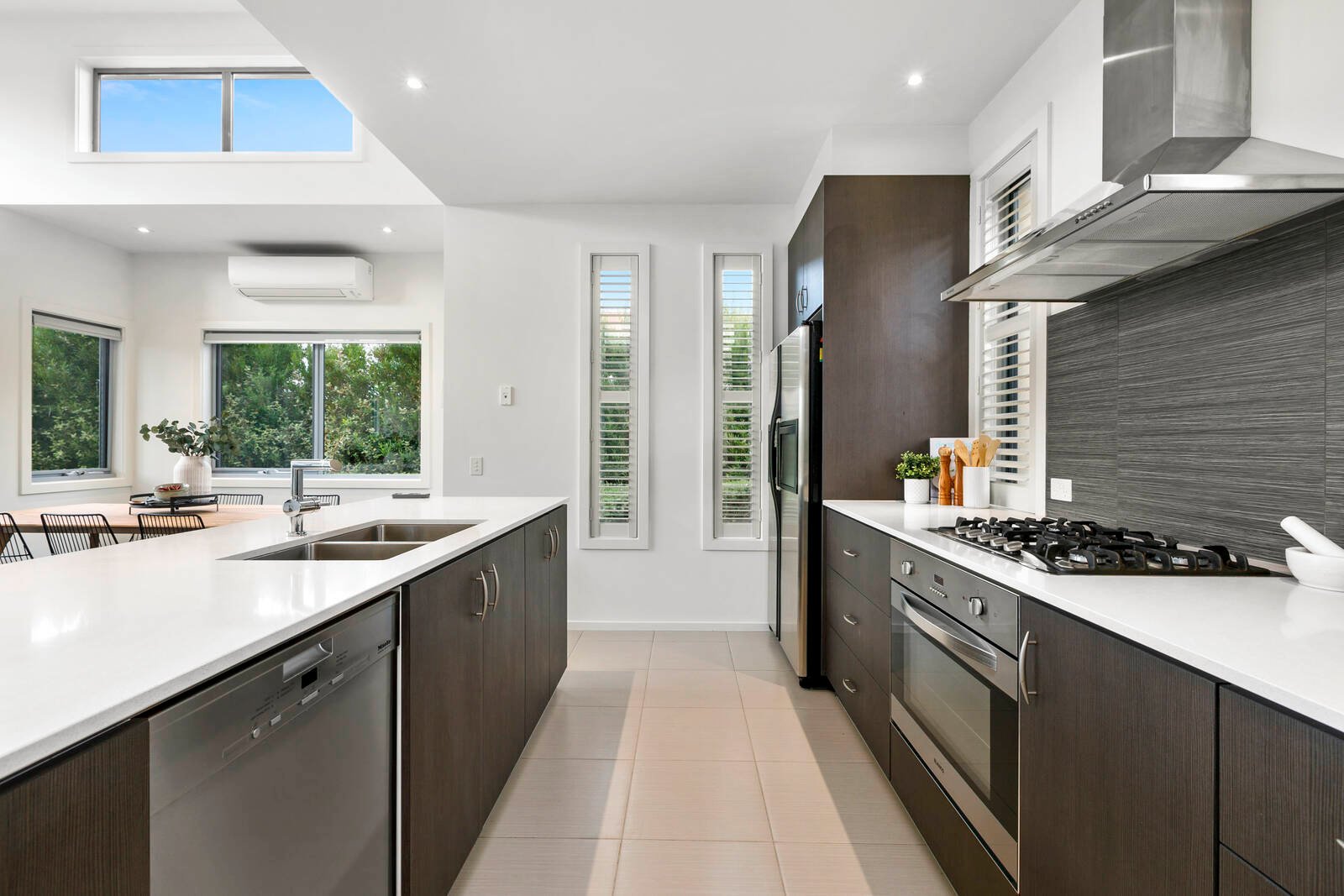 Property Gallery Thumbnail 6