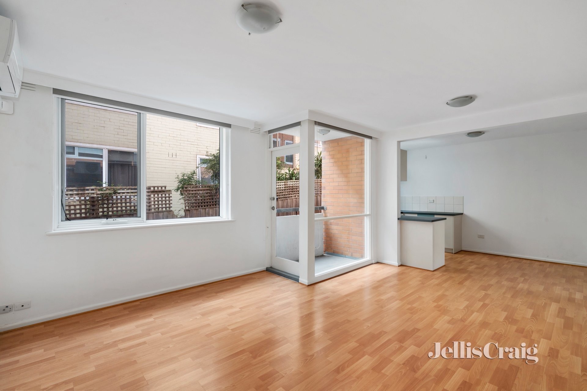 4/130 Alexandra Street, St Kilda East image 1