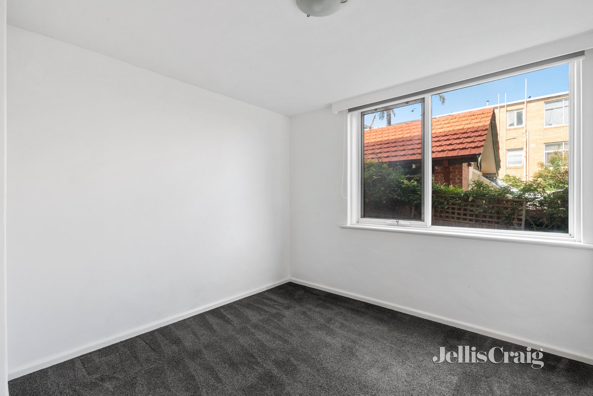 4/130 Alexandra Street, St Kilda East image 5