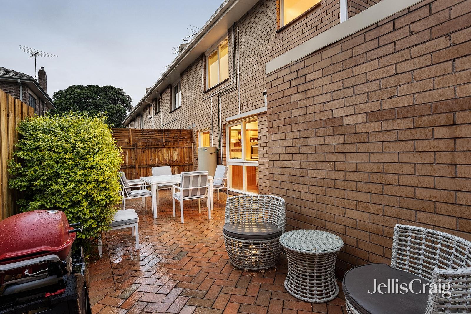 4/131 Locksley Road, Eaglemont image 9