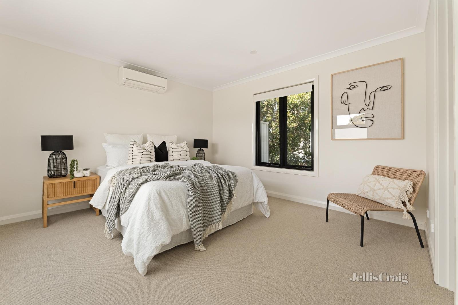 4/132 Charman Road, Mentone image 8