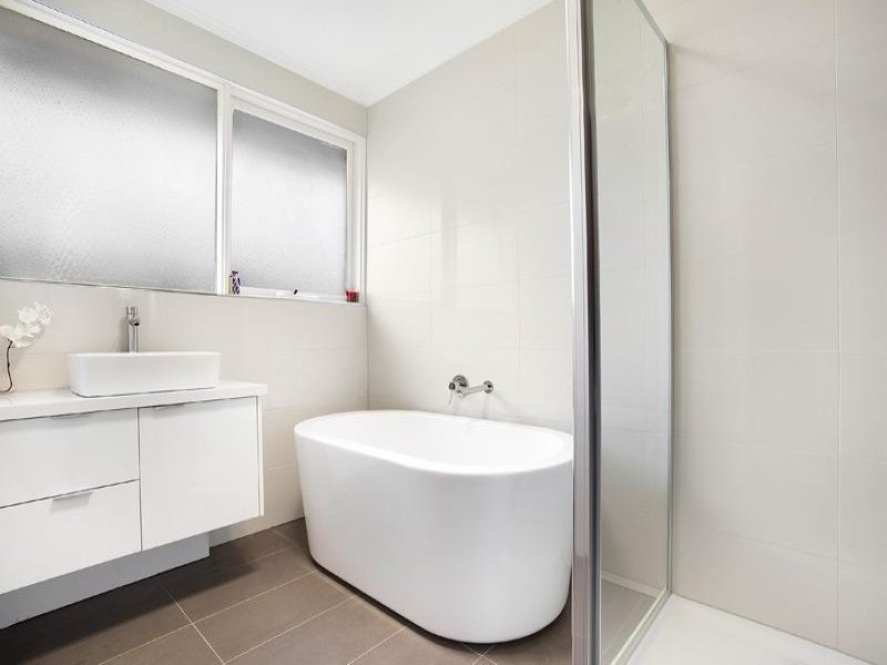 Property Gallery Thumbnail 5