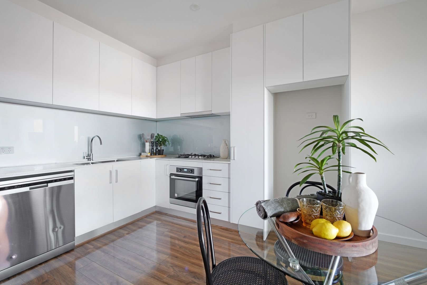 Property Gallery Thumbnail 2