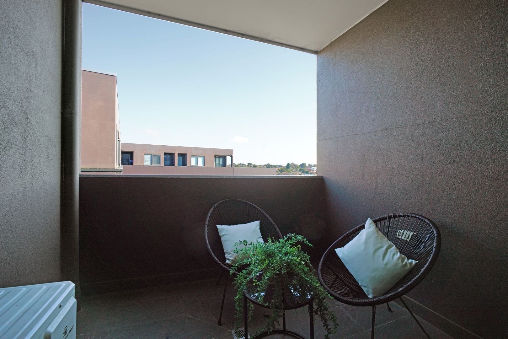 Property Gallery Thumbnail 7