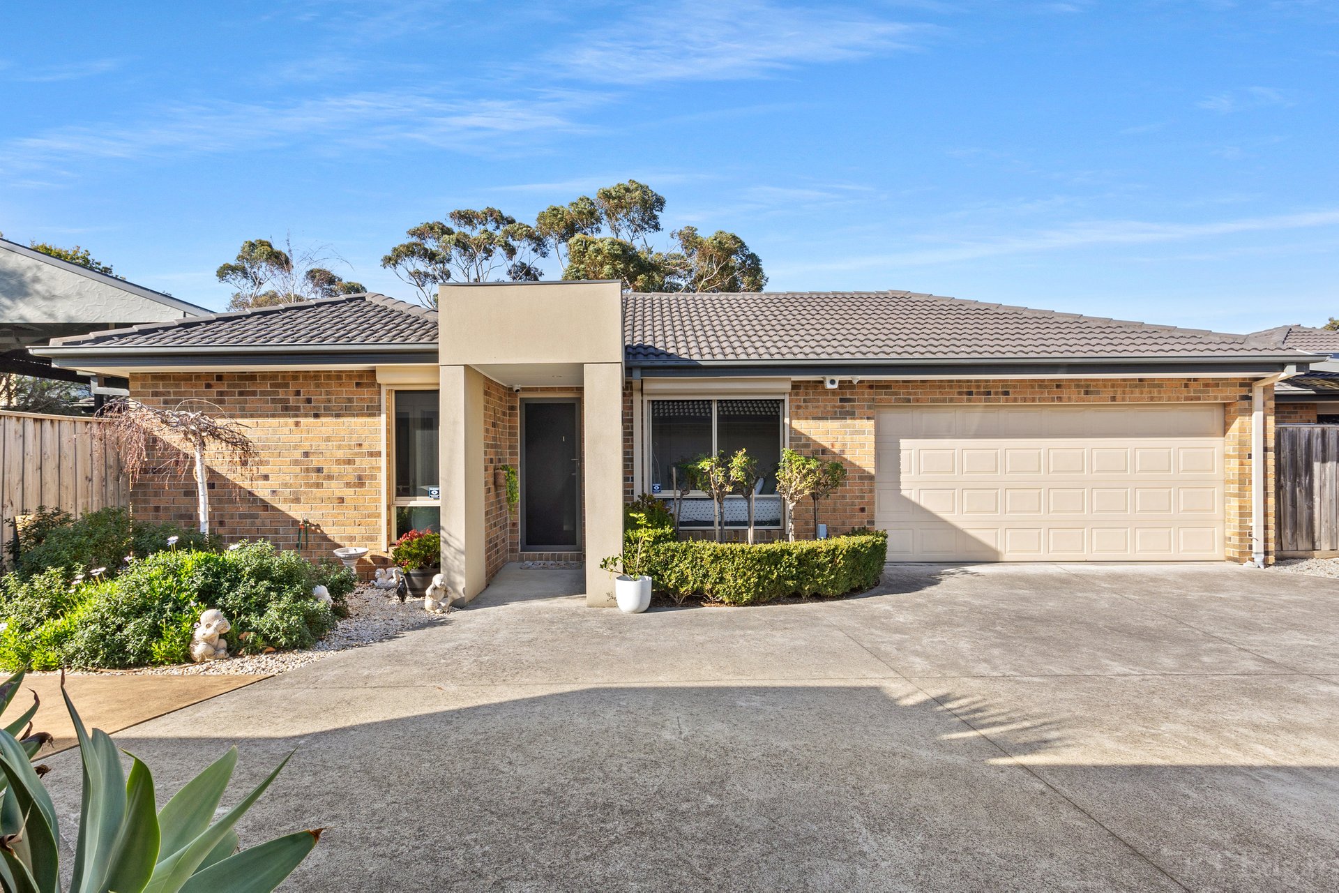 Property Gallery - Main Image