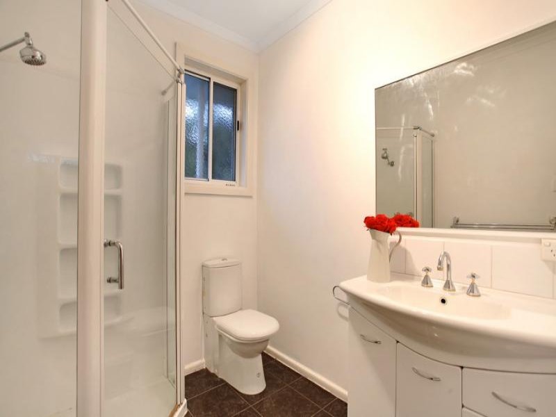 4/138 Heatherdale Road, Mitcham image 3