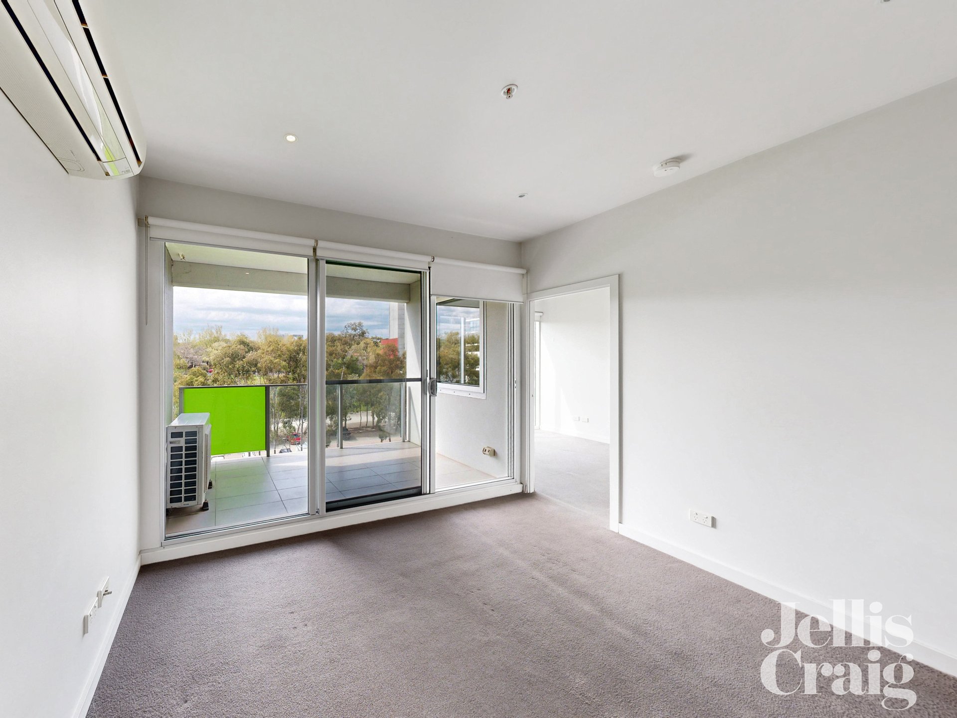 413/86 Macaulay Road, North Melbourne image 7