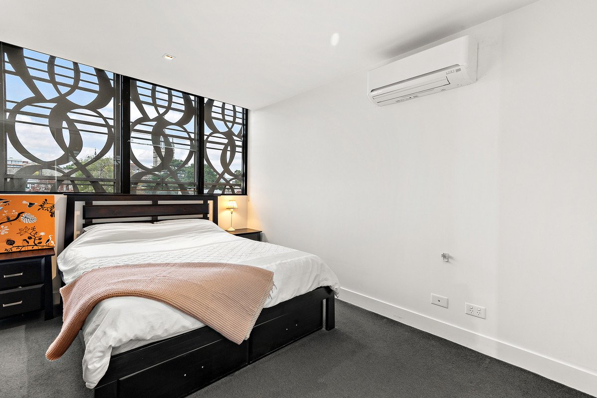 413/862 Glenferrie Road, Hawthorn image 3