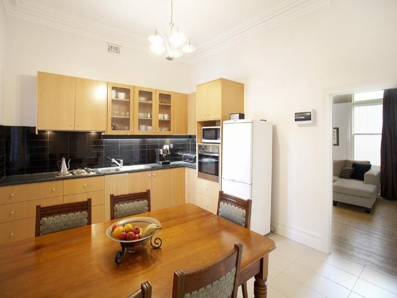 4/139 Union Road, Surrey Hills image 3