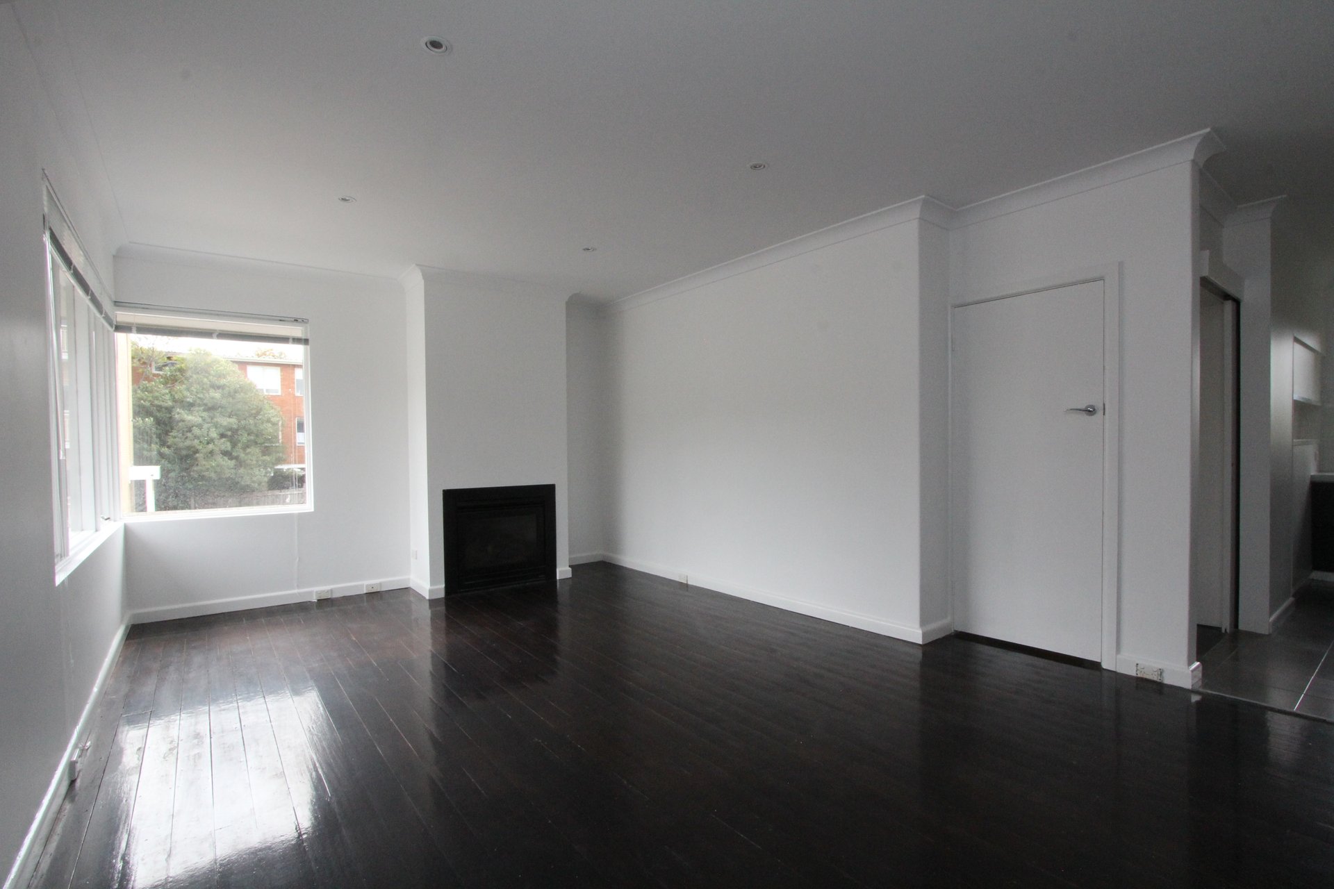 Property Gallery - Main Image