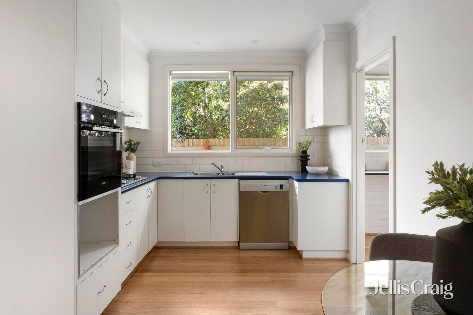 4/14 Donna Buang Street, Camberwell image 7