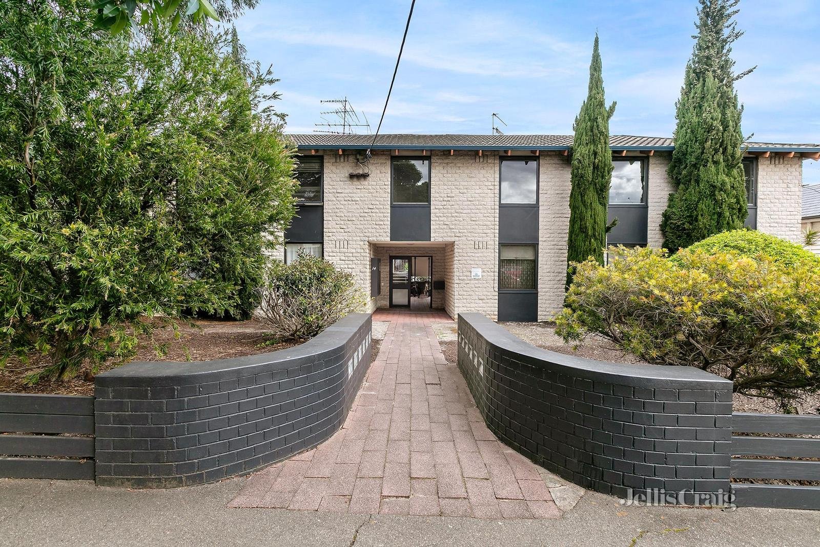 4/14 Grove Road, Hawthorn image 2