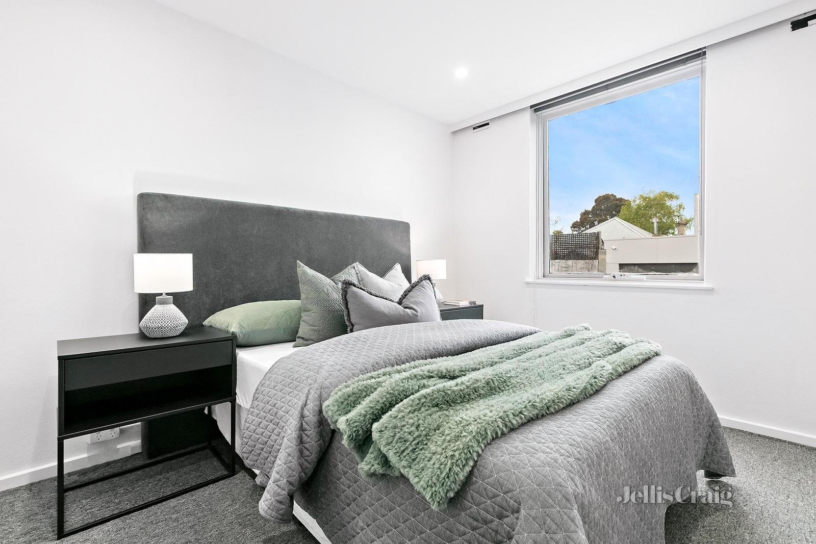 4/14 Grove Road, Hawthorn image 6