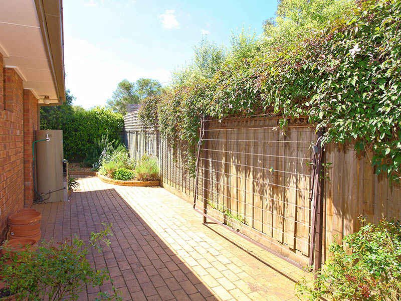 4/14 Illoura Avenue, Ringwood East image 9