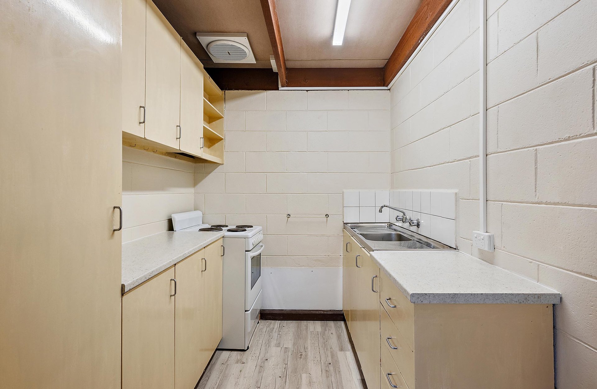 4/14 Kipling Avenue, Mooroolbark image 5