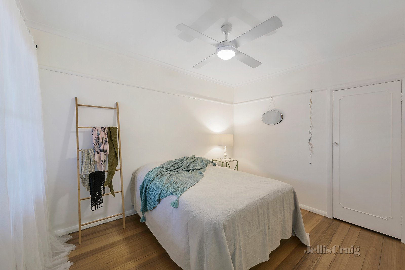 4/14 Lorne Parade, Mont Albert image 6