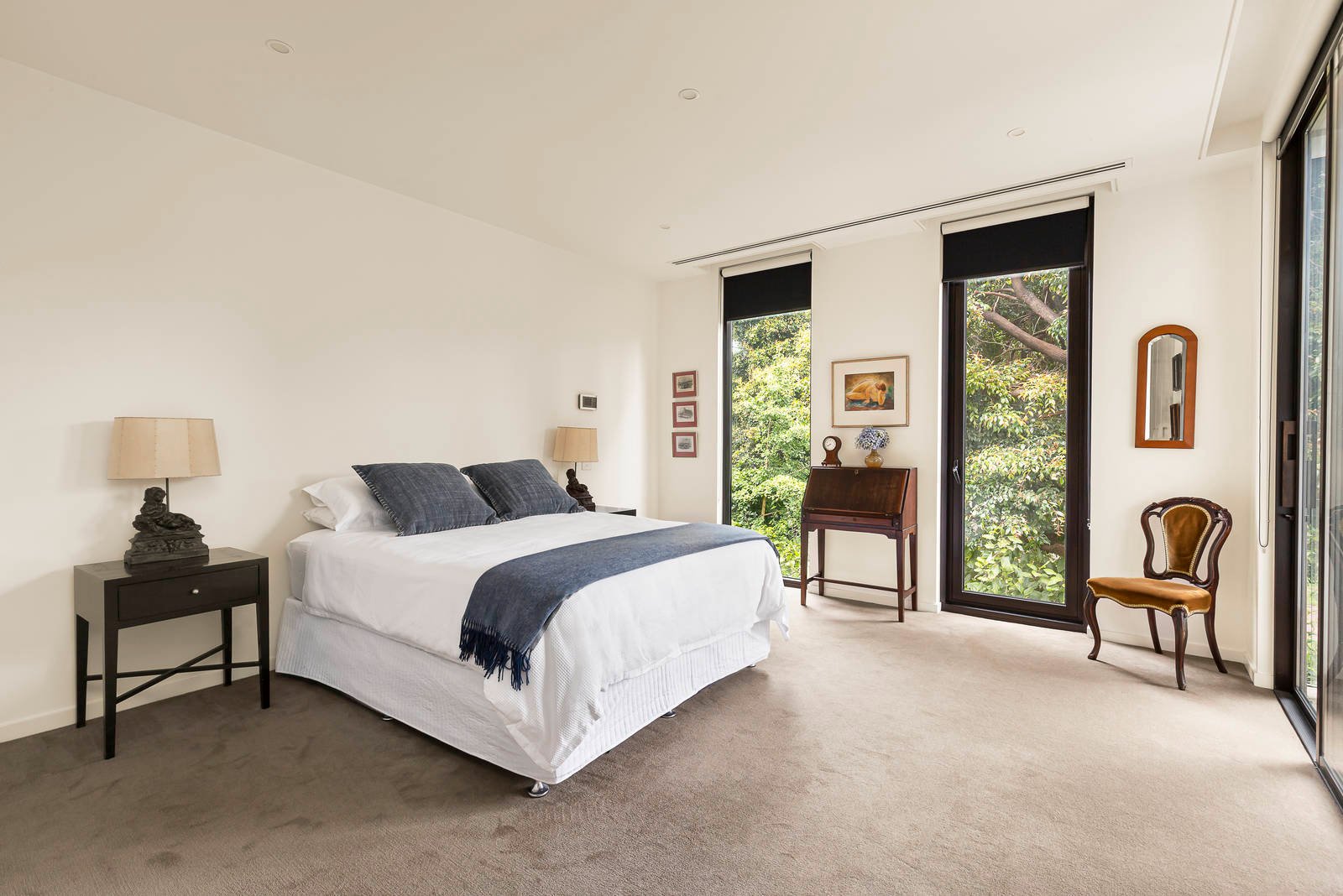 Property Gallery Thumbnail 6