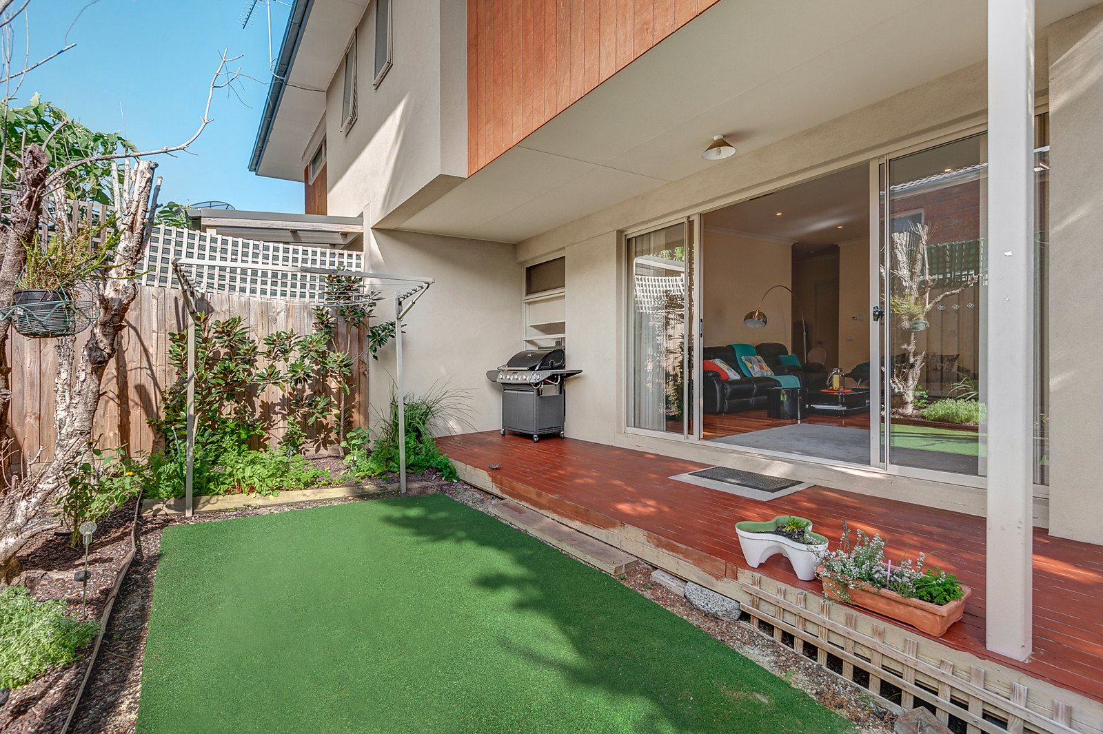 4/14 McCubbin Street, Burwood image 6