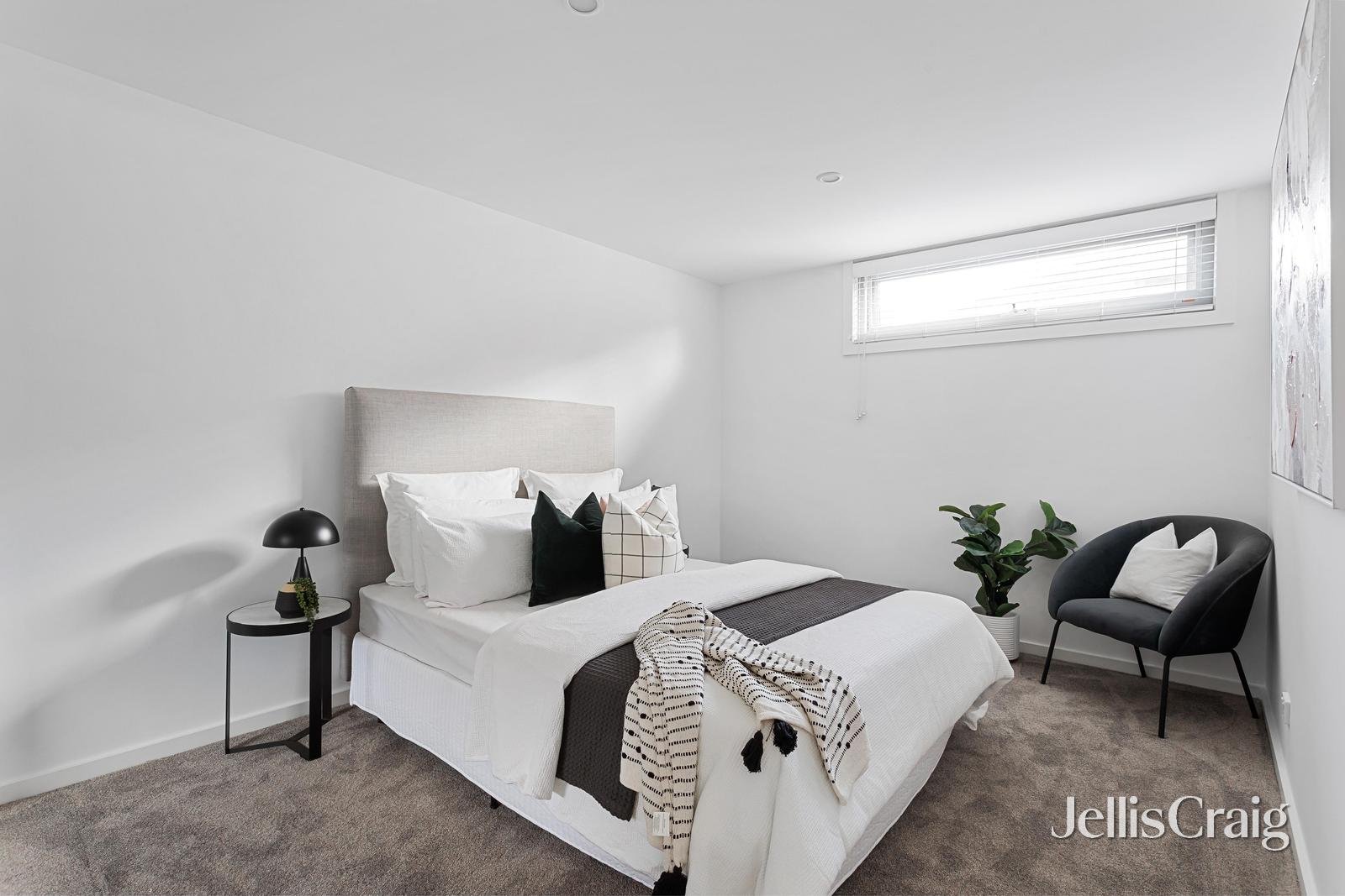 4/14 South Avenue, Bentleigh image 6