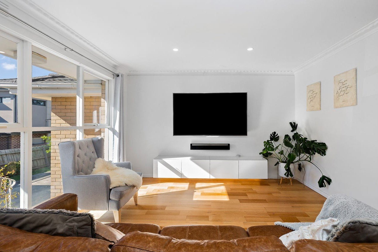 4/14 Warrigal Road, Surrey Hills image 2