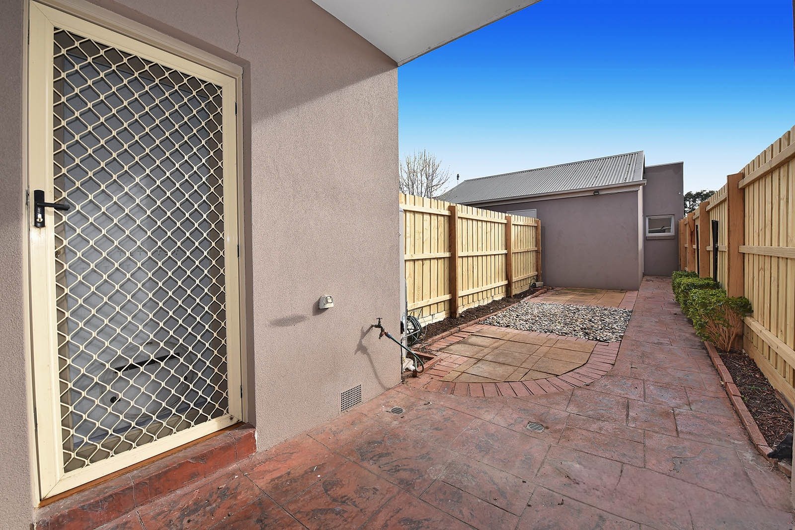 Property Gallery Thumbnail 4